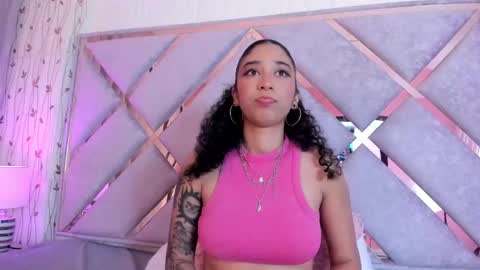 Snapshot of _lanna_jhonson_ chatting on February 10, 2025, 3:35 am Lanna  online show from February 10, 2025, 3:35 am