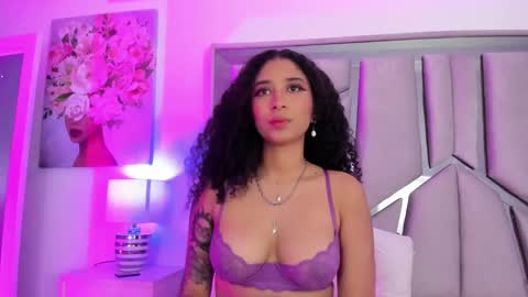 Snapshot of _lanna_jhonson_ chatting on February 17, 2025, 6:04 pm Lanna  online show from February 17, 2025, 6:04 pm