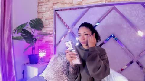 Snapshot of _lanna_jhonson_ chatting on September 29, 2025, 1:00 am Lanna  online show from September 29, 2025, 1:00 am