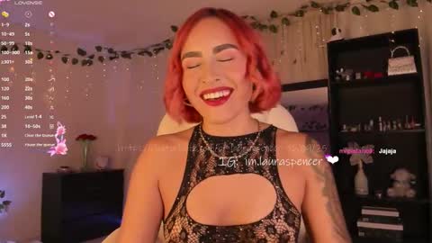 Snapshot of _lauraspencer_ chatting on September 16, 2025, 6:14 am Laura online show from September 16, 2025, 6:14 am
