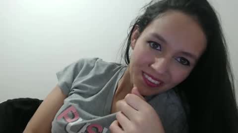 Lauren 3 online show from December 14, 2024, 4:01 am