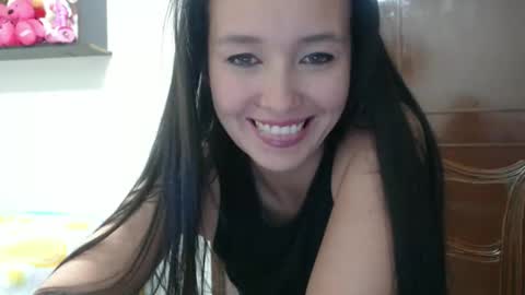 Lauren 3 online show from February 16, 2026, 2:57 pm