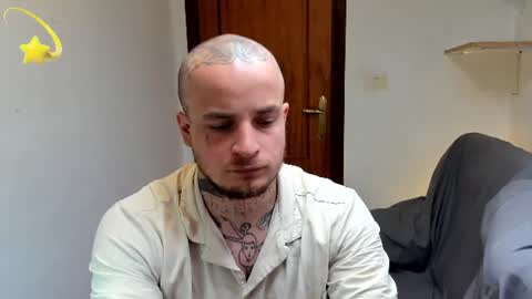 Snapshot of _layne chatting on June 28, 2026, 1:39 pm Layne online show from June 28, 2026, 1:39 pm