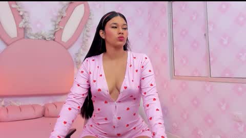  Lia Swan  online show from February 2, 2026, 4:11 am