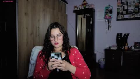 Lindasy online show from March 16, 2026, 3:01 am