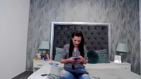 Snapshot of _lissa_ann_ chatting on January 28, 2025, 7:00 pm Lisa online show from January 28, 2025, 7:00 pm