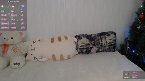 Snapshot of _litle_viola chatting on January 7, 2025, 9:35 pm Viola online show from January 7, 2025, 9:35 pm