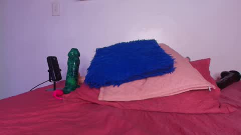 Lorrayne online show from February 14, 2025, 5:57 pm