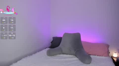   online show from November 7, 2025, 5:24 pm