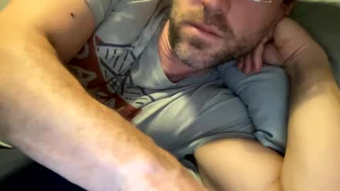 _lululeo_ online show from December 18, 2024, 3:47 am