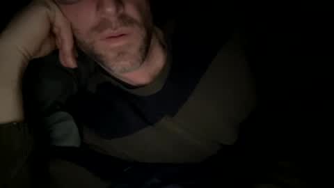 _lululeo_ online show from March 3, 2025, 5:42 am