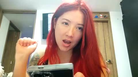 Snapshot of _lunaa__ chatting on December 14, 2024, 3:07 am _lunaa__ online show from December 14, 2024, 3:07 am