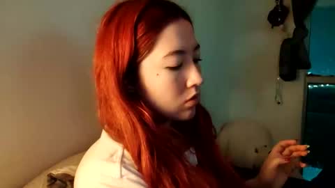 Snapshot of _lunaa__ chatting on February 10, 2025, 4:08 am _lunaa__ online show from February 10, 2025, 4:08 am