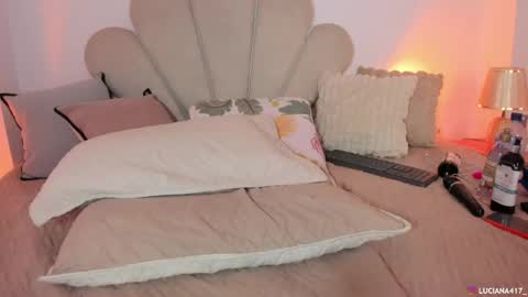 Snapshot of _luuciana_ chatting on May 16, 2026, 10:36 am _luuciana_ online show from May 16, 2026, 10:36 am