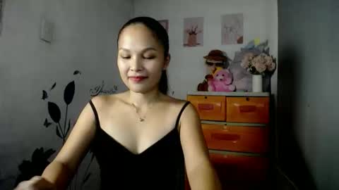 Snapshot of _m1ssj3n chatting on April 21, 2026, 4:52 am _m1ssj3n online show from April 21, 2026, 4:52 am