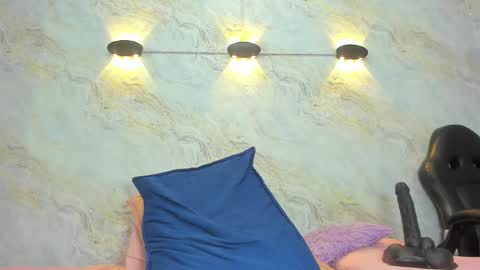 Maddy online show from February 11, 2025, 12:05 pm