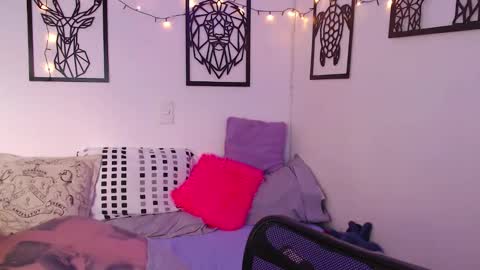 Snapshot of _marcela_wi chatting on March 9, 2025, 7:37 pm Marce  online show from March 9, 2025, 7:37 pm