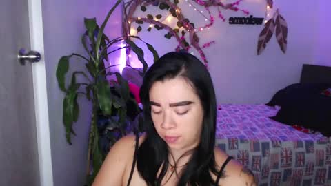 Snapshot of _marcela_wi chatting on April 29, 2026, 12:16 am Marce online show from April 29, 2026, 12:16 am
