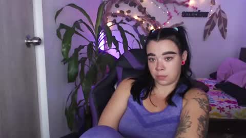 Snapshot of _marcela_wi chatting on June 10, 2026, 9:46 pm Marce online show from June 10, 2026, 9:46 pm