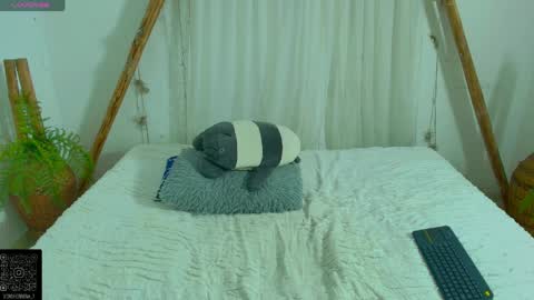 Mariana Fox online show from April 9, 2026, 6:19 am