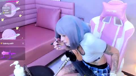 _mariangel1 online show from August 3, 2026, 5:28 am
