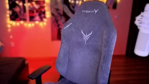 Snapshot of _mariko_ chatting on February 9, 2025, 2:50 pm Mariko online show from February 9, 2025, 2:50 pm