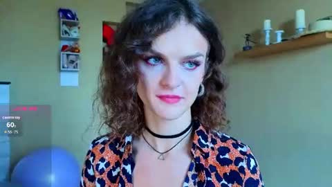 Sophia online show from July 19, 2026, 9:24 am
