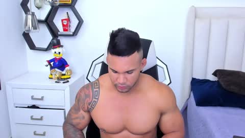 Snapshot of _matthew_santos_ chatting on January 20, 2025, 10:59 pm _matthew_santos_ online show from January 20, 2025, 10:59 pm