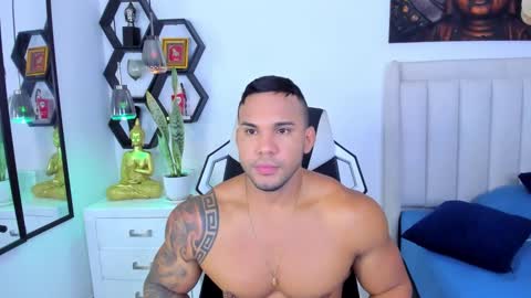 Snapshot of _matthew_santos_ chatting on October 13, 2025, 7:58 pm _matthew_santos_ online show from October 13, 2025, 7:58 pm