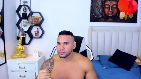 _matthew_santos_ online show from December 18, 2025, 10:16 pm