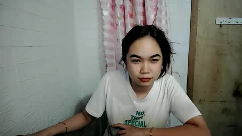 _maureen_ online show from March 14, 2026, 6:41 am