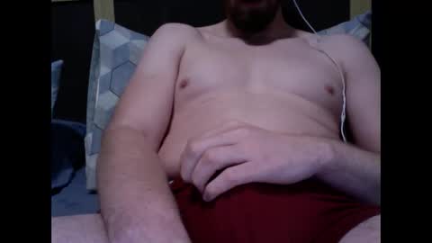 Snapshot of _maverick1985_ chatting on December 15, 2024, 10:28 am _maverick1985_ online show from December 15, 2024, 10:28 am