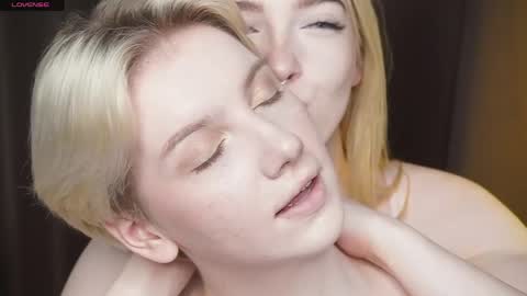 Elva and Kate  online show from May 20, 2026, 5:46 am
