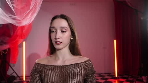 Snapshot of _meganmeow_ chatting on November 3, 2025, 8:21 pm Saturday - start 2030-2130 GMT online show from November 3, 2025, 8:21 pm