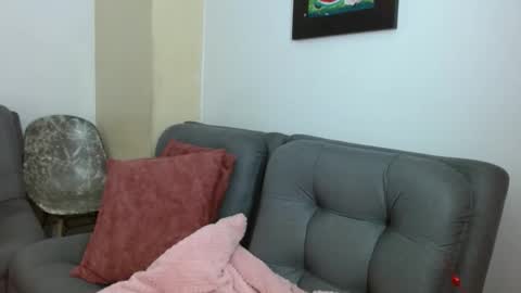 melisa online show from October 31, 2025, 7:48 pm