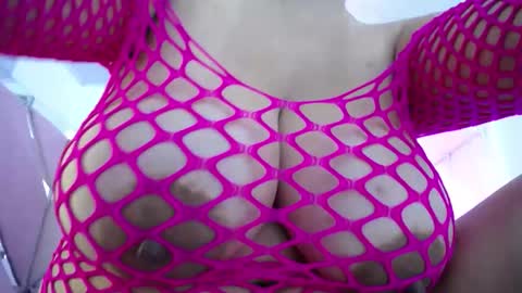  Mia  online show from March 14, 2026, 1:49 pm