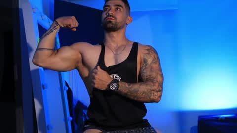 Snapshot of _mikestone chatting on February 5, 2025, 1:58 am soy mike online show from February 5, 2025, 1:58 am