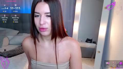 Milana online show from November 30, 2025, 9:41 pm