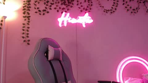 Hinata 3 online show from April 4, 2026, 2:14 pm