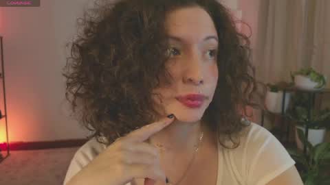 Mara Independent model online show from April 8, 2026, 6:30 pm