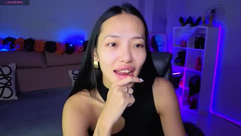 Snapshot of _miura_ chatting on October 29, 2025, 1:19 am MIURA online show from October 29, 2025, 1:19 am