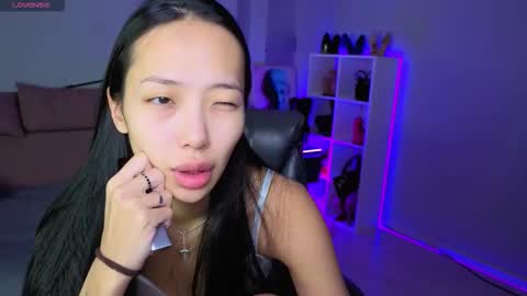 Snapshot of _miura_ chatting on November 21, 2025, 12:54 am MIURA online show from November 21, 2025, 12:54 am