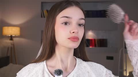 Snapshot of _moonlit_melody_ chatting on March 15, 2026, 6:03 pm Margo online show from March 15, 2026, 6:03 pm