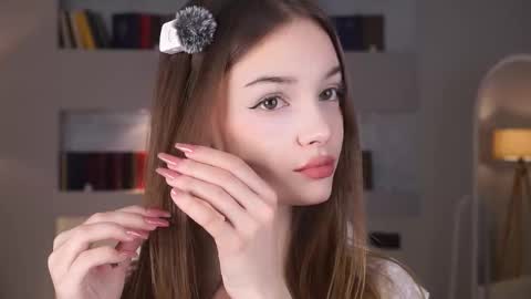 Snapshot of _moonlit_melody_ chatting on March 21, 2026, 6:55 pm Margo online show from March 21, 2026, 6:55 pm