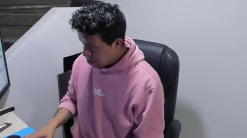 Panda  online show from March 21, 2026, 10:46 pm