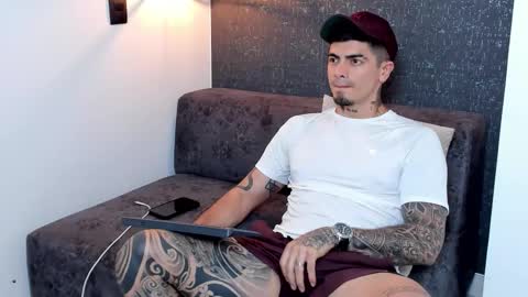 _mrcock_ online show from January 16, 2026, 5:33 am