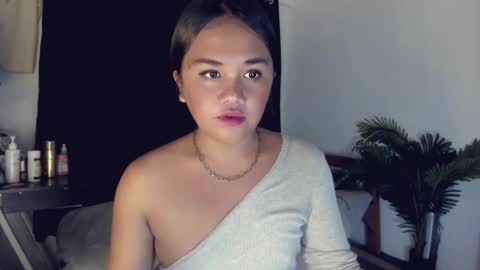 Snapshot of _mslibaylibay_ chatting on June 20, 2026, 6:16 am Angel online show from June 20, 2026, 6:16 am