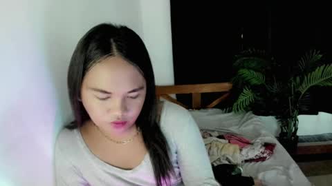 Snapshot of _mslibaylibay_ chatting on June 25, 2026, 5:12 am Angel online show from June 25, 2026, 5:12 am