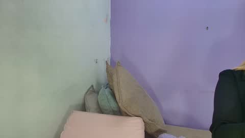 Luna online show from November 8, 2025, 11:54 am