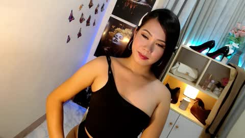 _mysticdoll_ online show from February 19, 2026, 1:34 am